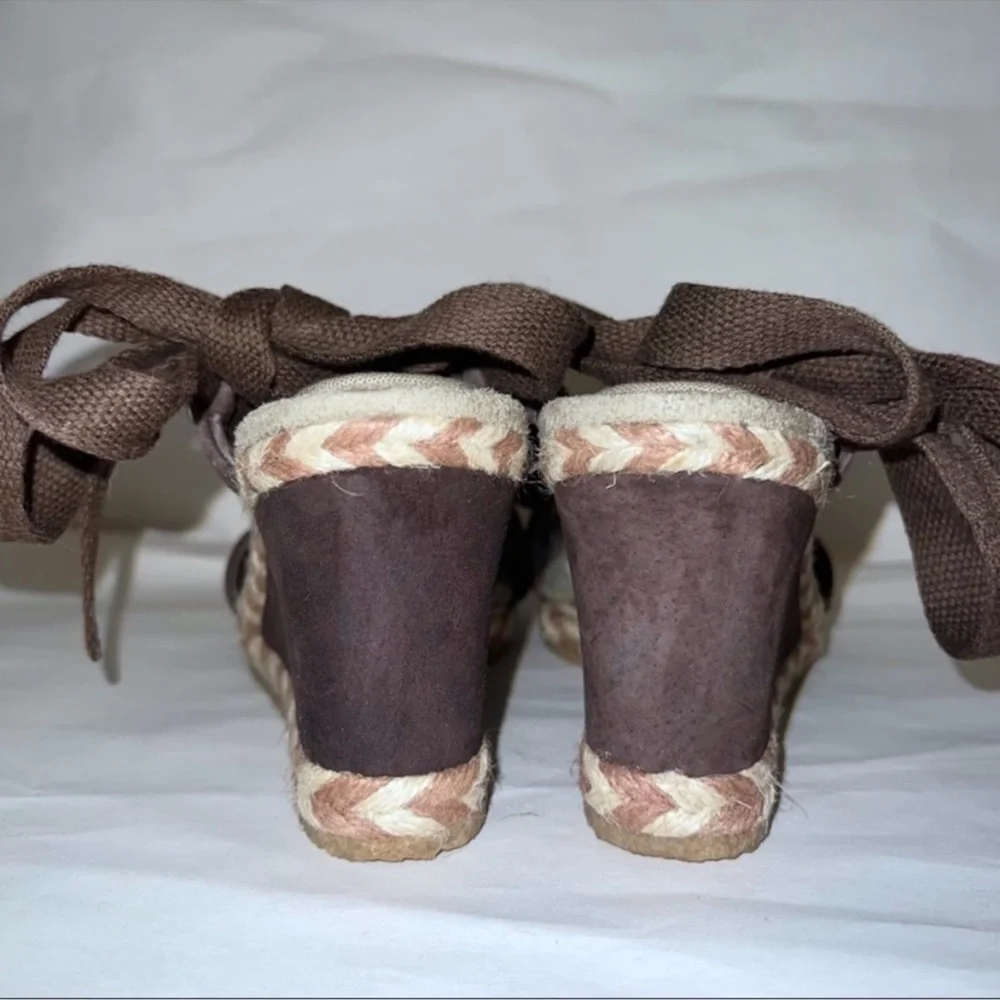 NWT UGG Chocolate Brown Espadrille Wedges